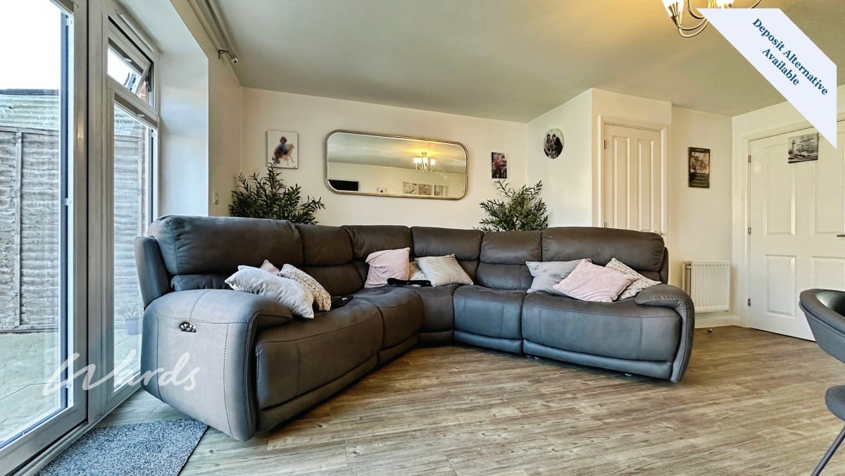 House Longsole Way in Maidstone