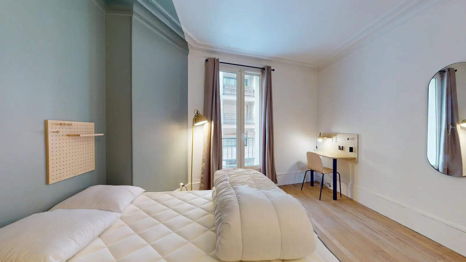 Chambre Rue de Crimée à Paris