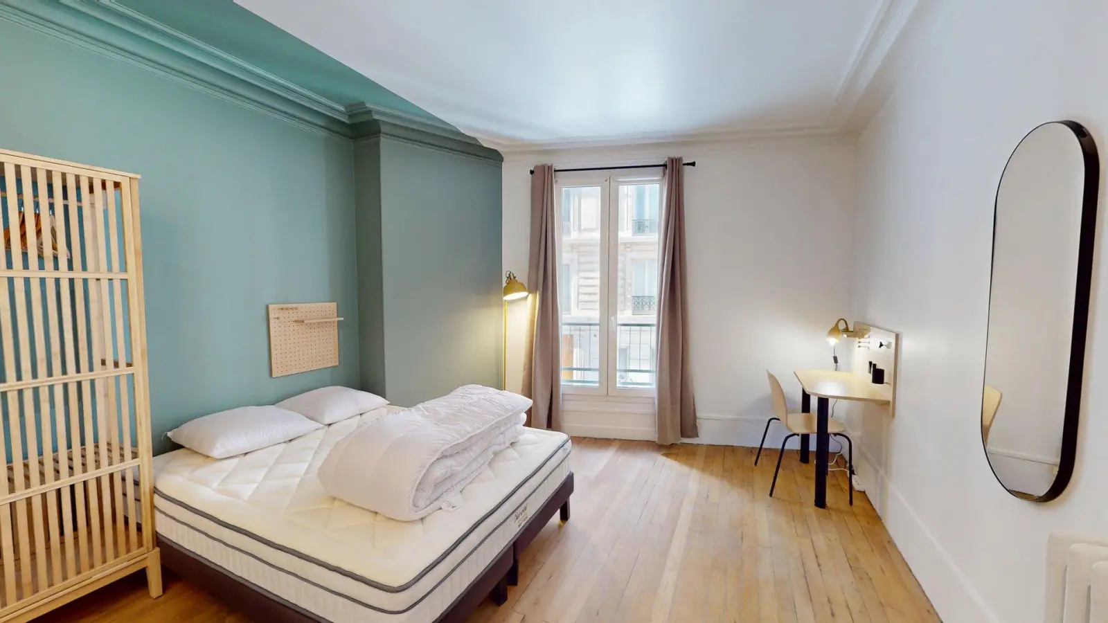 Chambre Rue de Crimée à Paris