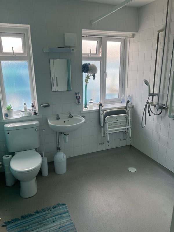 Room Gavestone Road in Greater London