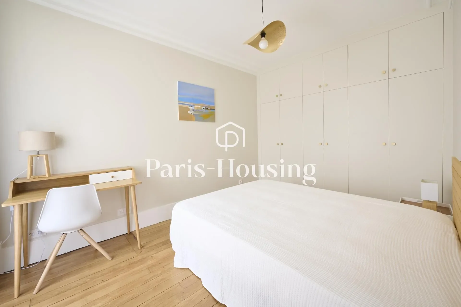 Appartement Rue du Champ de Mars à Paris
