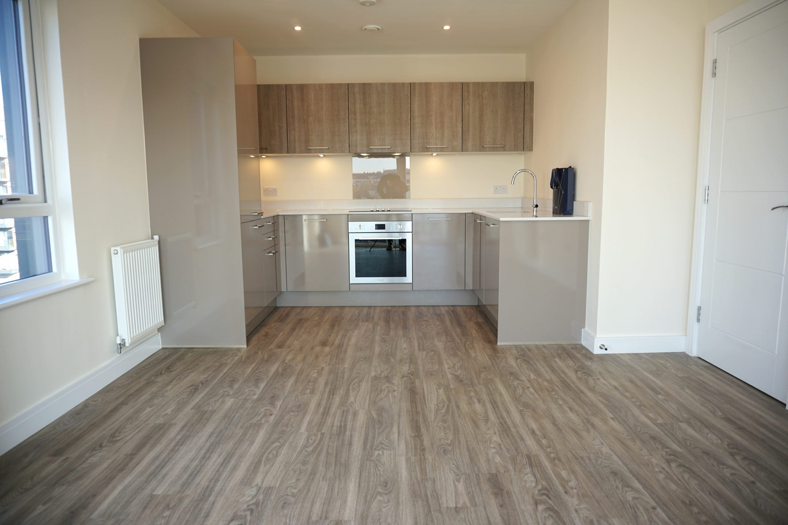 Flat Ocean Drive in Gillingham
