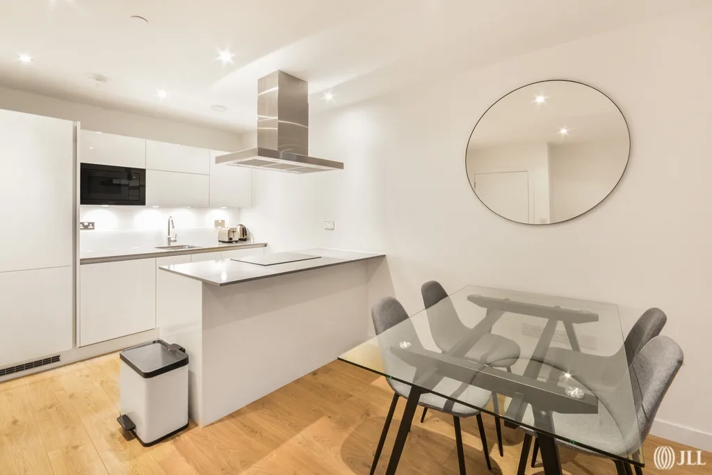Flat Forrester Way in Greater London