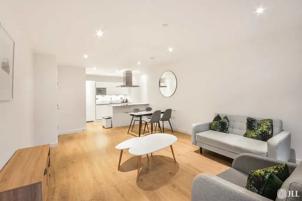 Flat Forrester Way in Greater London