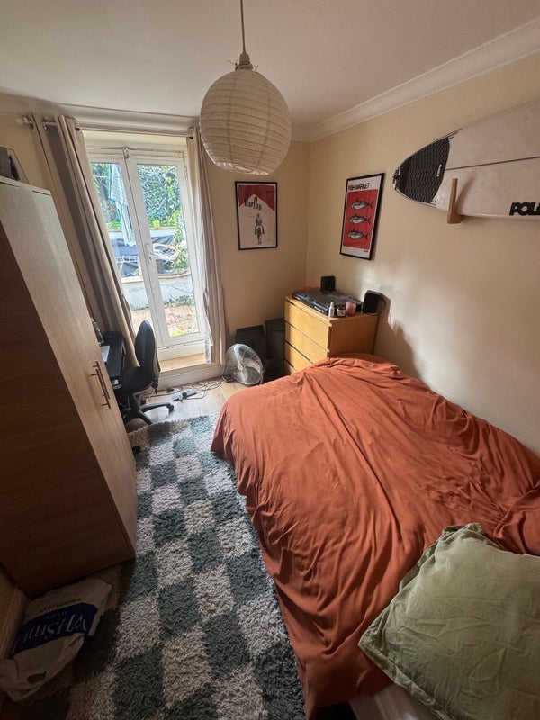 Room Haverstock Hill in Greater London