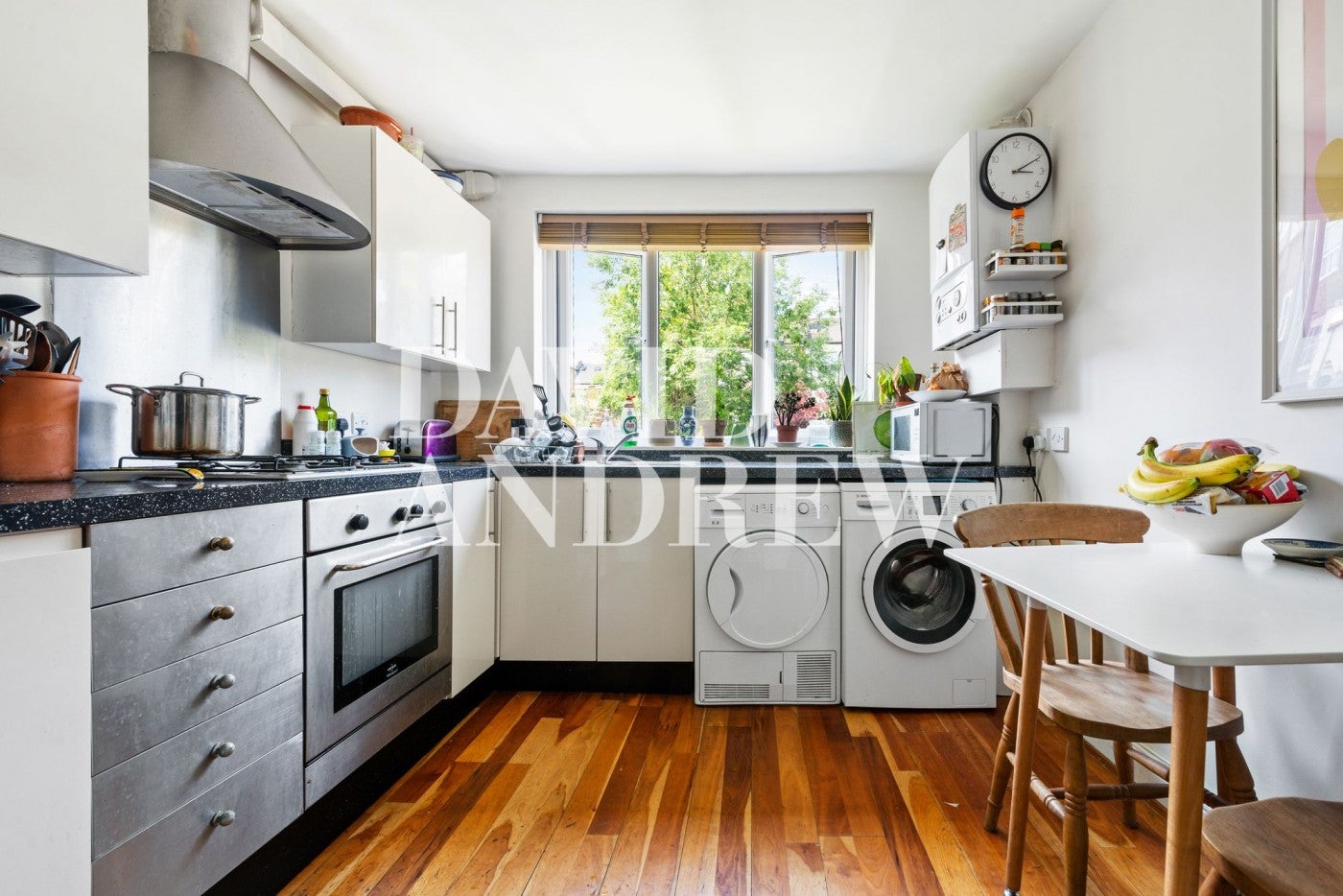 Flat Evershot Road in Greater London