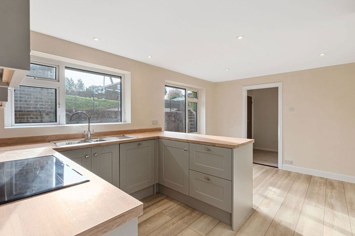 House Middlings Rise in Sevenoaks