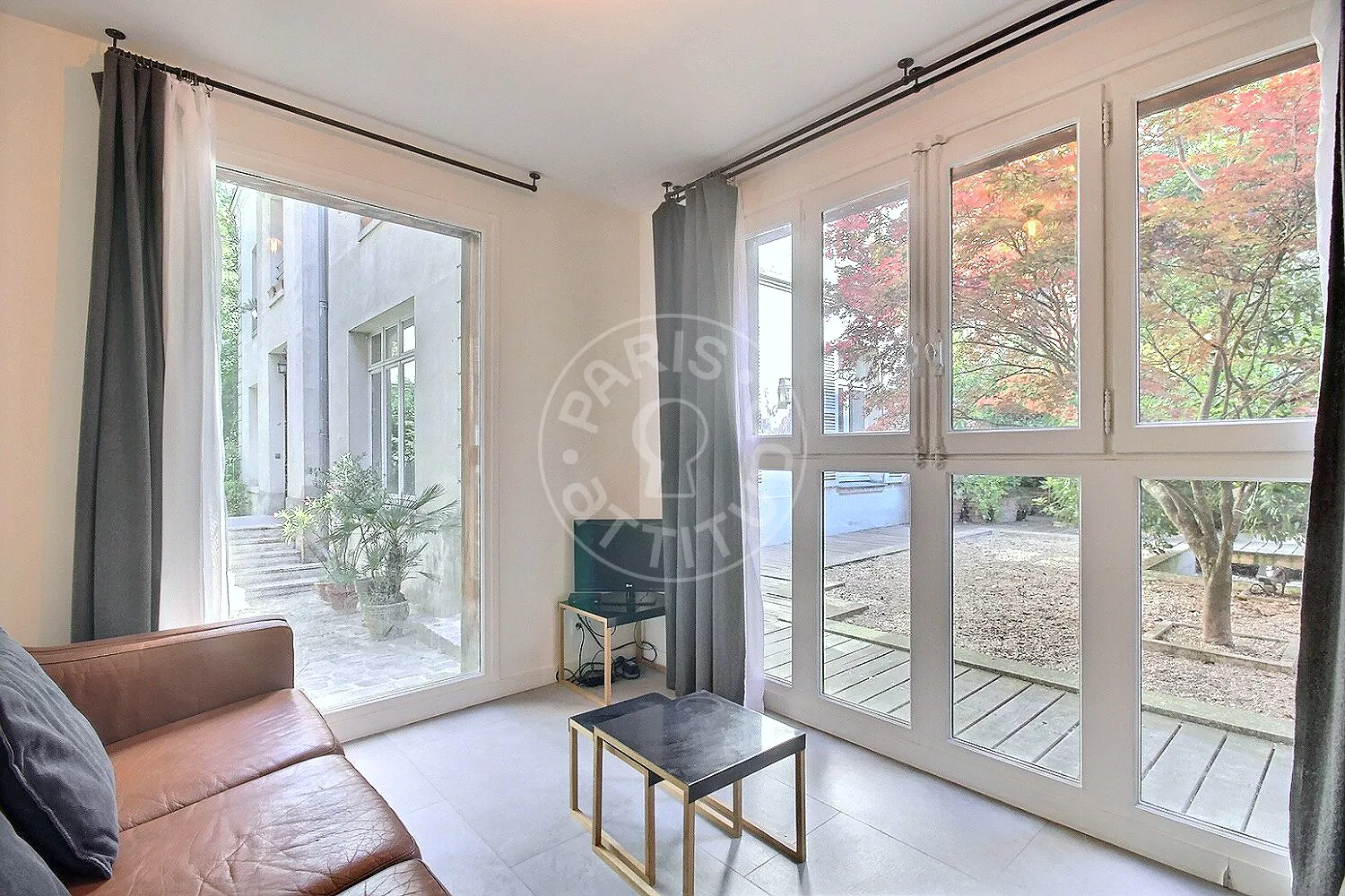 Flat Cité Véron in Paris
