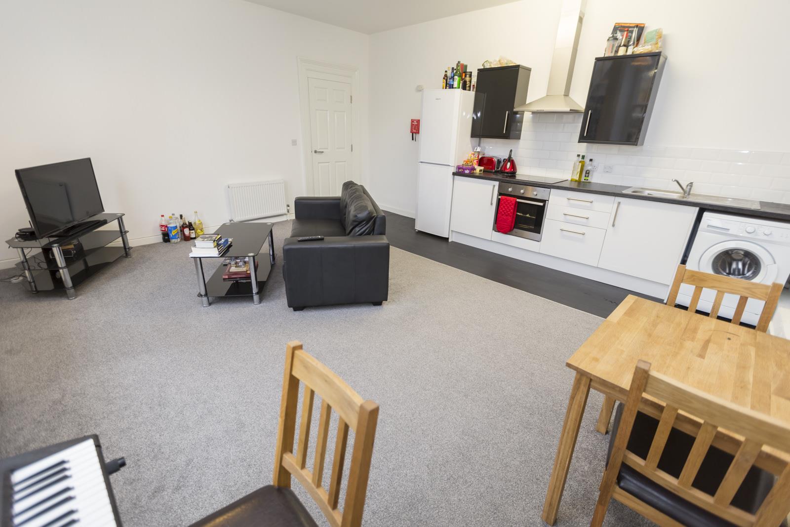 Flat Clarkehouse Road in Sheffield