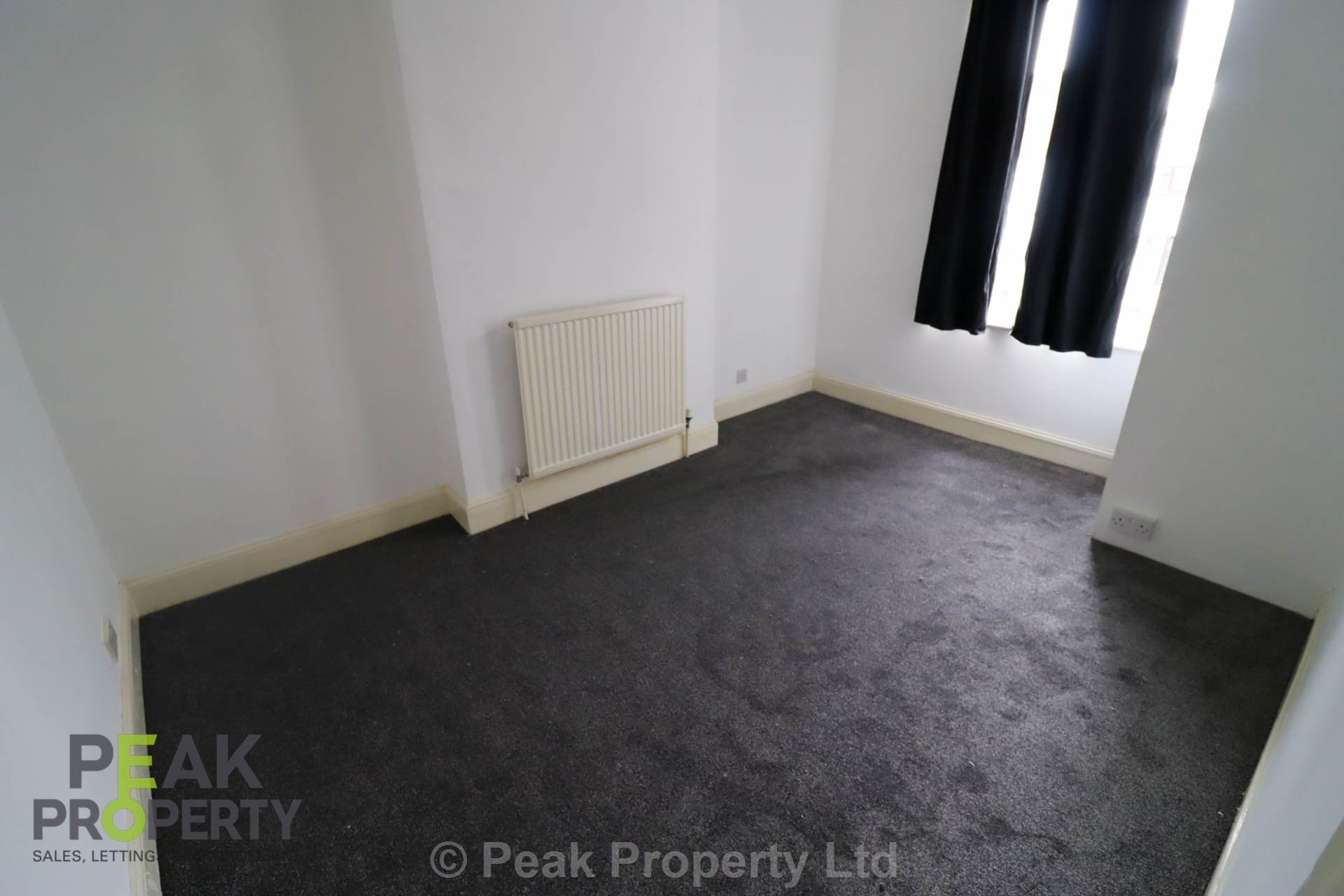 Flat Southview Drive in Southend-on-Sea
