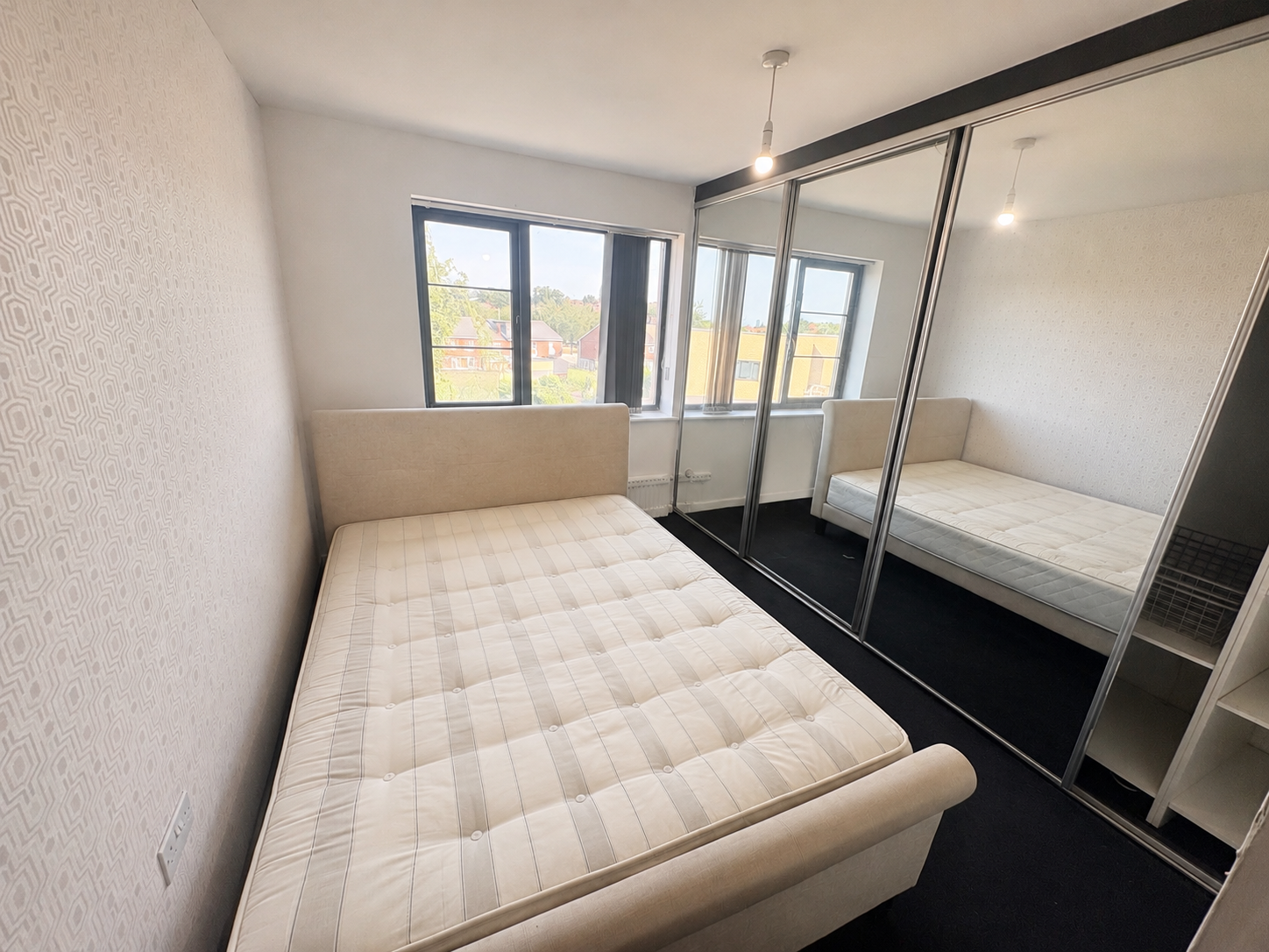 Flat Holly Lane in Sandwell