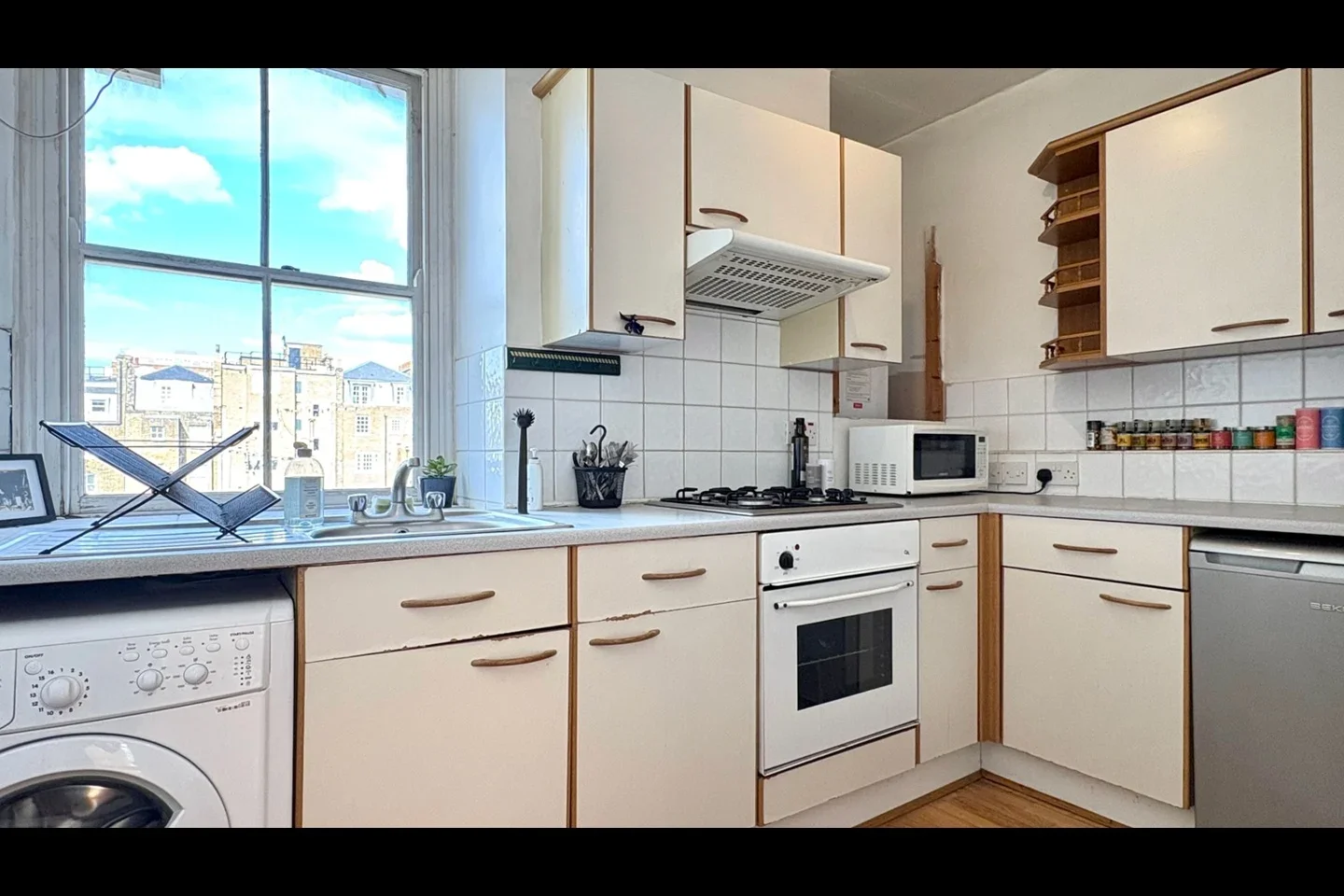 Flat Seymour Place in City of Westminster