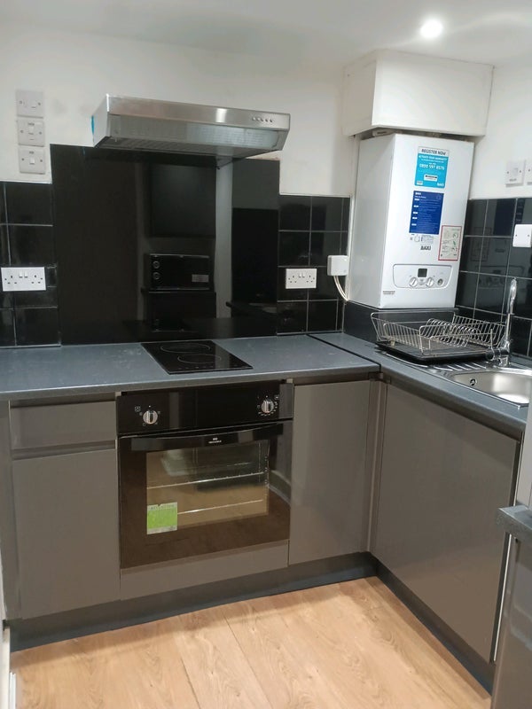 Flat Urmston Lane in Trafford