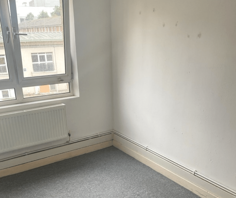 Flat Tiller Road in Greater London
