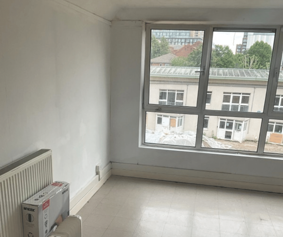 Flat Tiller Road in Greater London