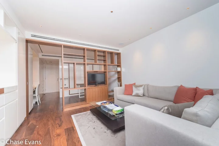 Room Moor Lane in City of London
