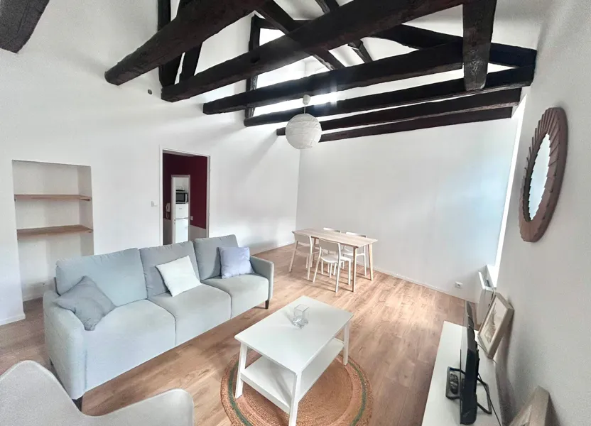 Appartement Place de l'Ancien Hôtel de Ville à Périgueux