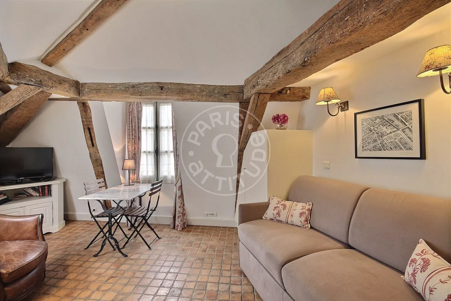 Appartement Rue Saint-Roch à Paris