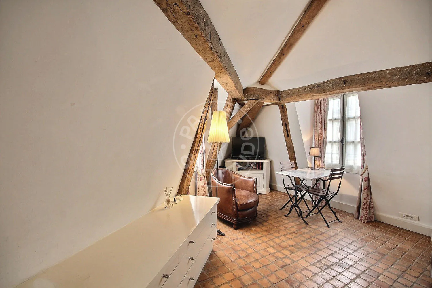Appartement Rue Saint-Roch à Paris