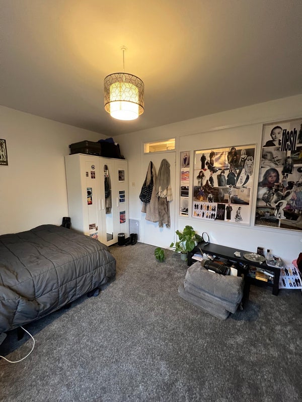 Room Hamilton Square in Greater London