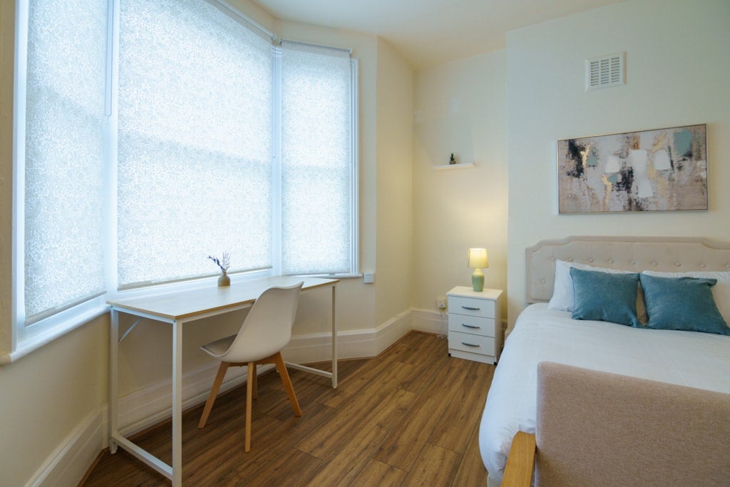 Room Agamemnon Road in Greater London
