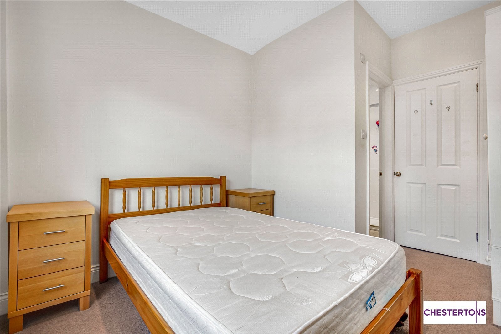 Flat Edgarley Terrace in Greater London