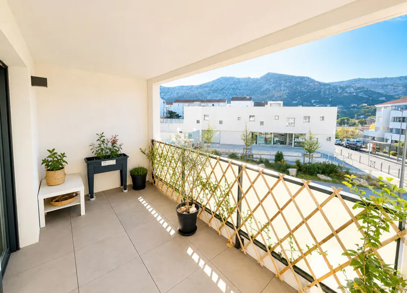 Flat Allée du Vallon de l’Ermite in Marseille