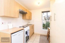 Flat Belsize Square in London