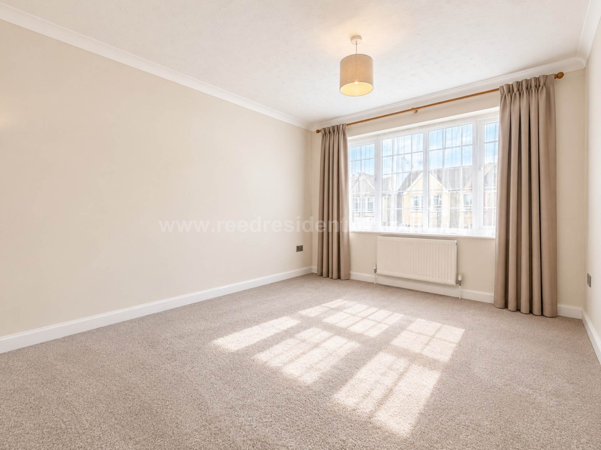 Flat Central Avenue in Southend-on-Sea