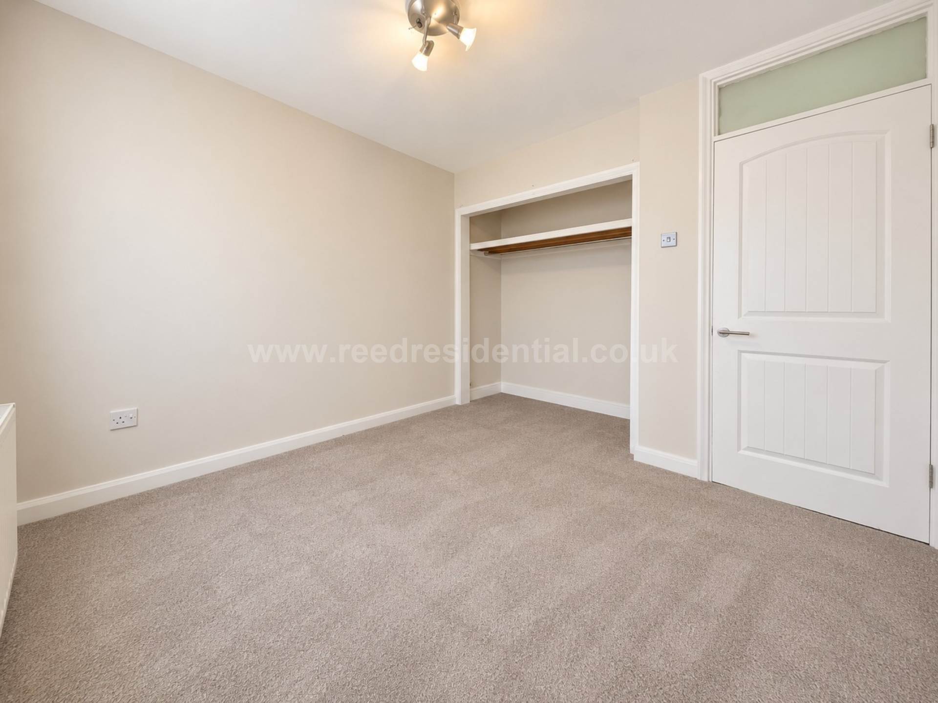 Flat Central Avenue in Southend-on-Sea