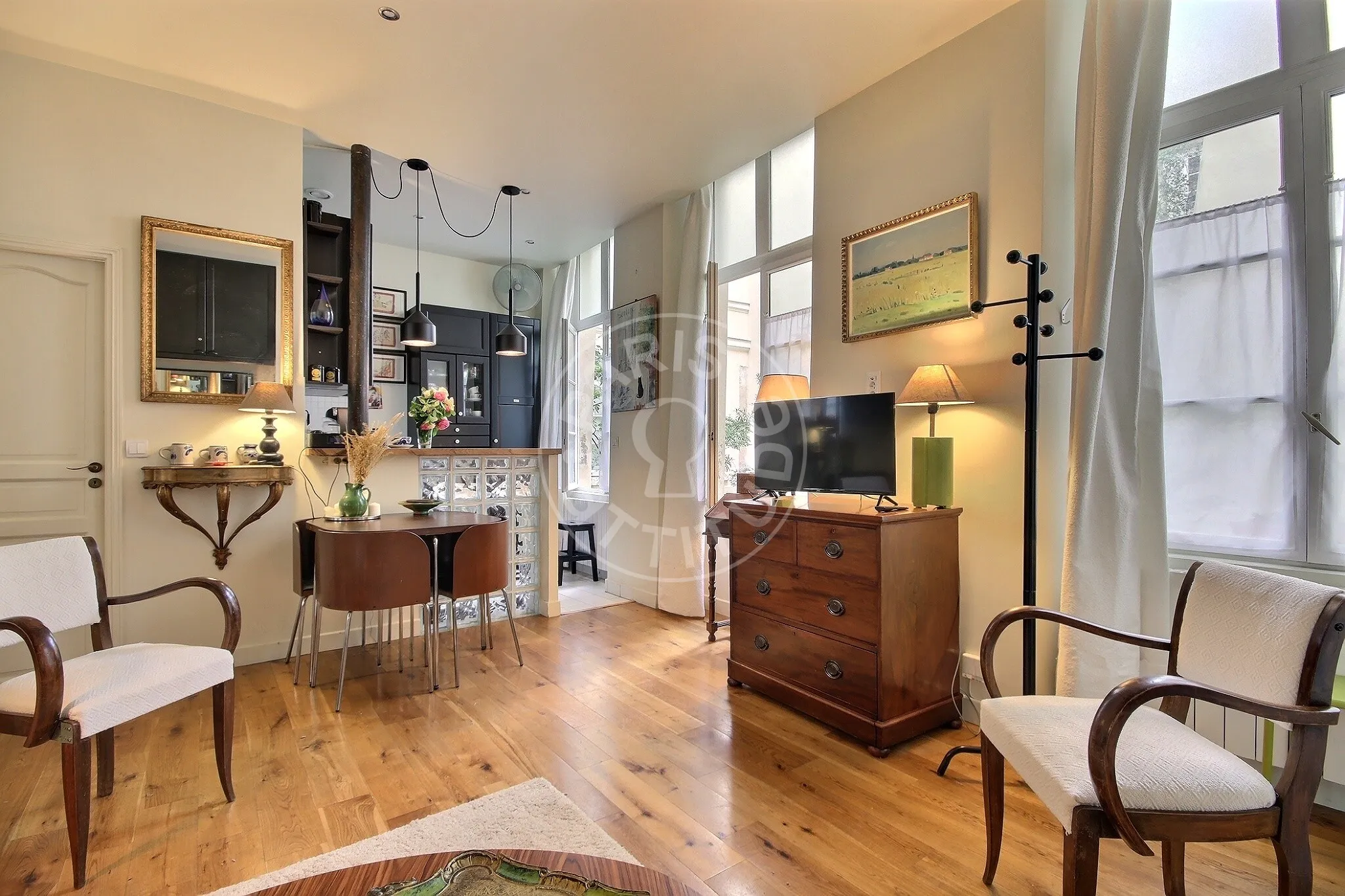 Appartement Rue de Bretagne à Paris