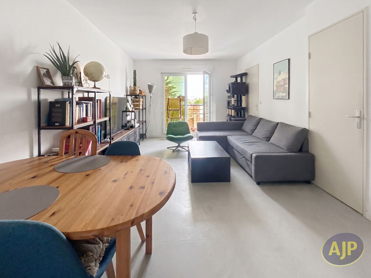 Appartement D 11 à Saint-Gaultier