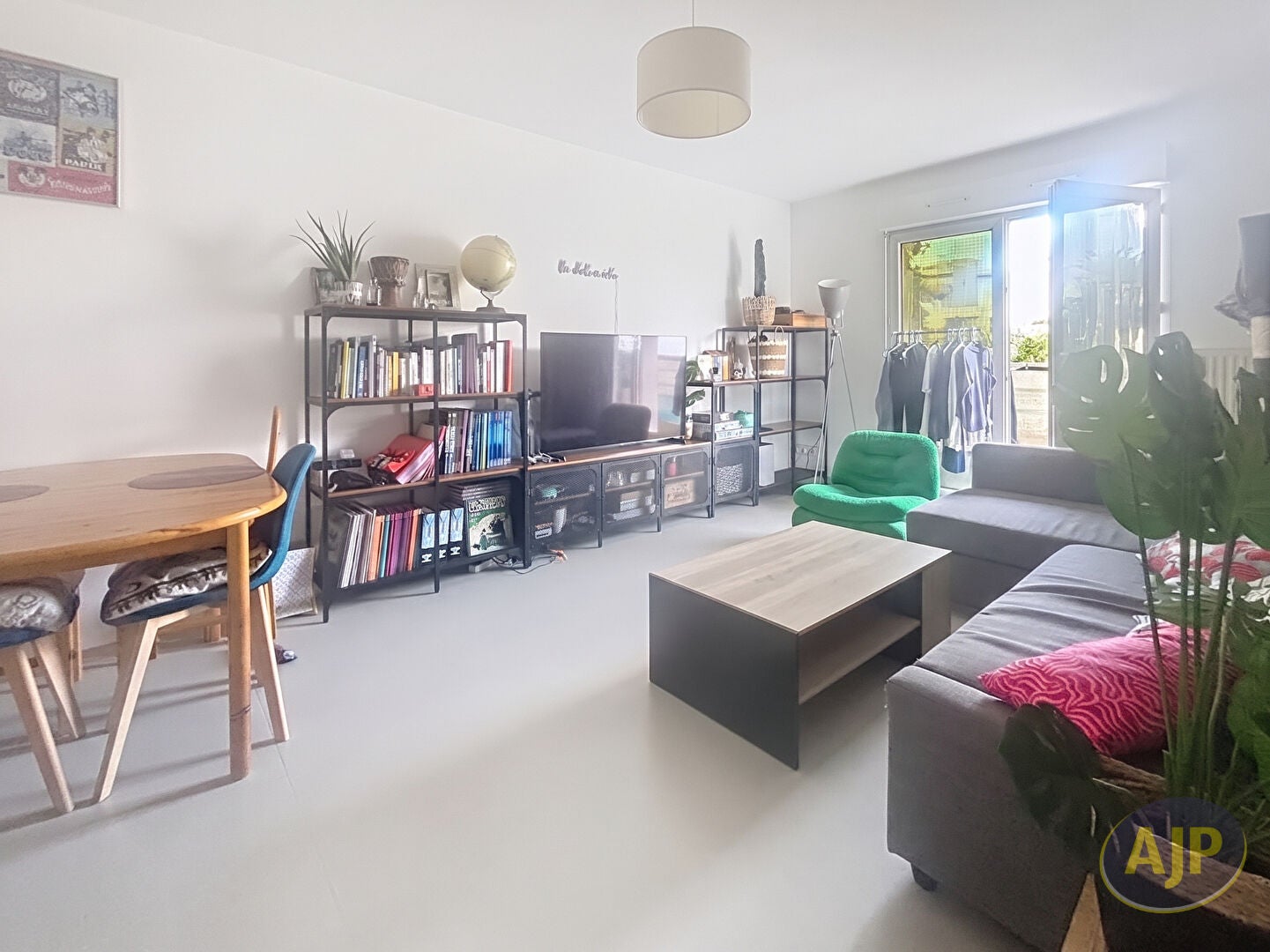 Appartement D 11 à Saint-Gaultier