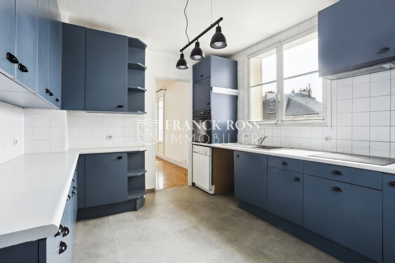 Appartement Rue Philibert Delorme à Paris