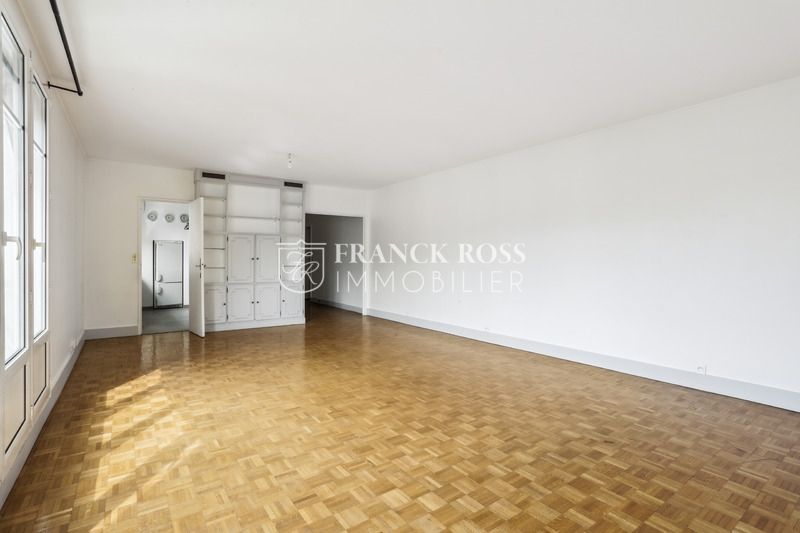 Appartement Rue Philibert Delorme à Paris