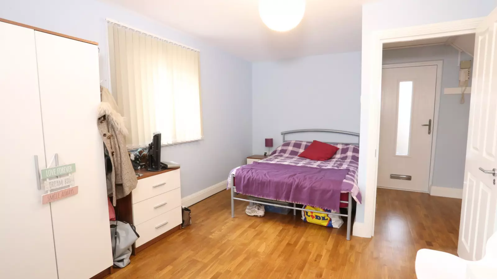 Room British Street in Greater London