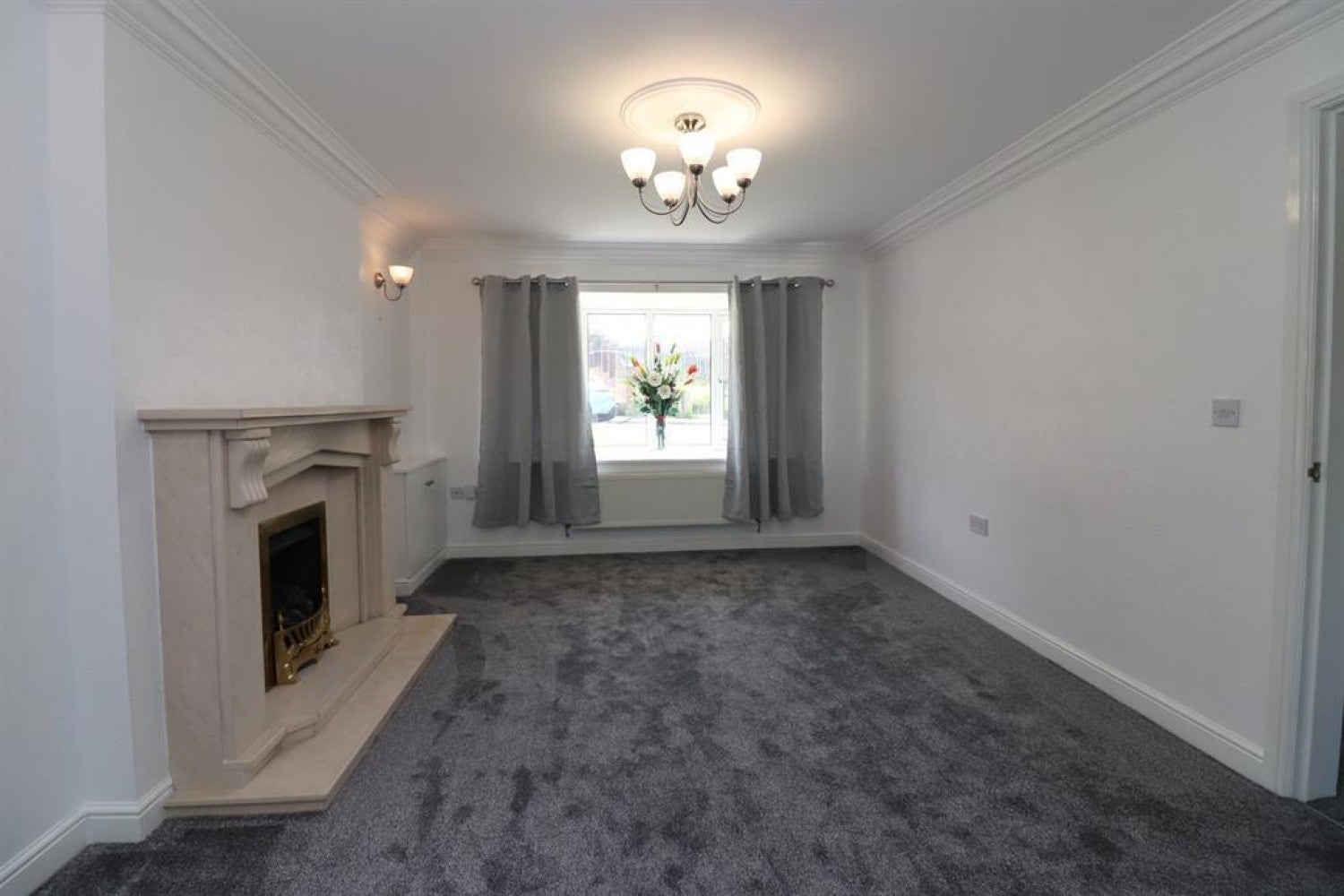 House Northumberland Close in Darwen