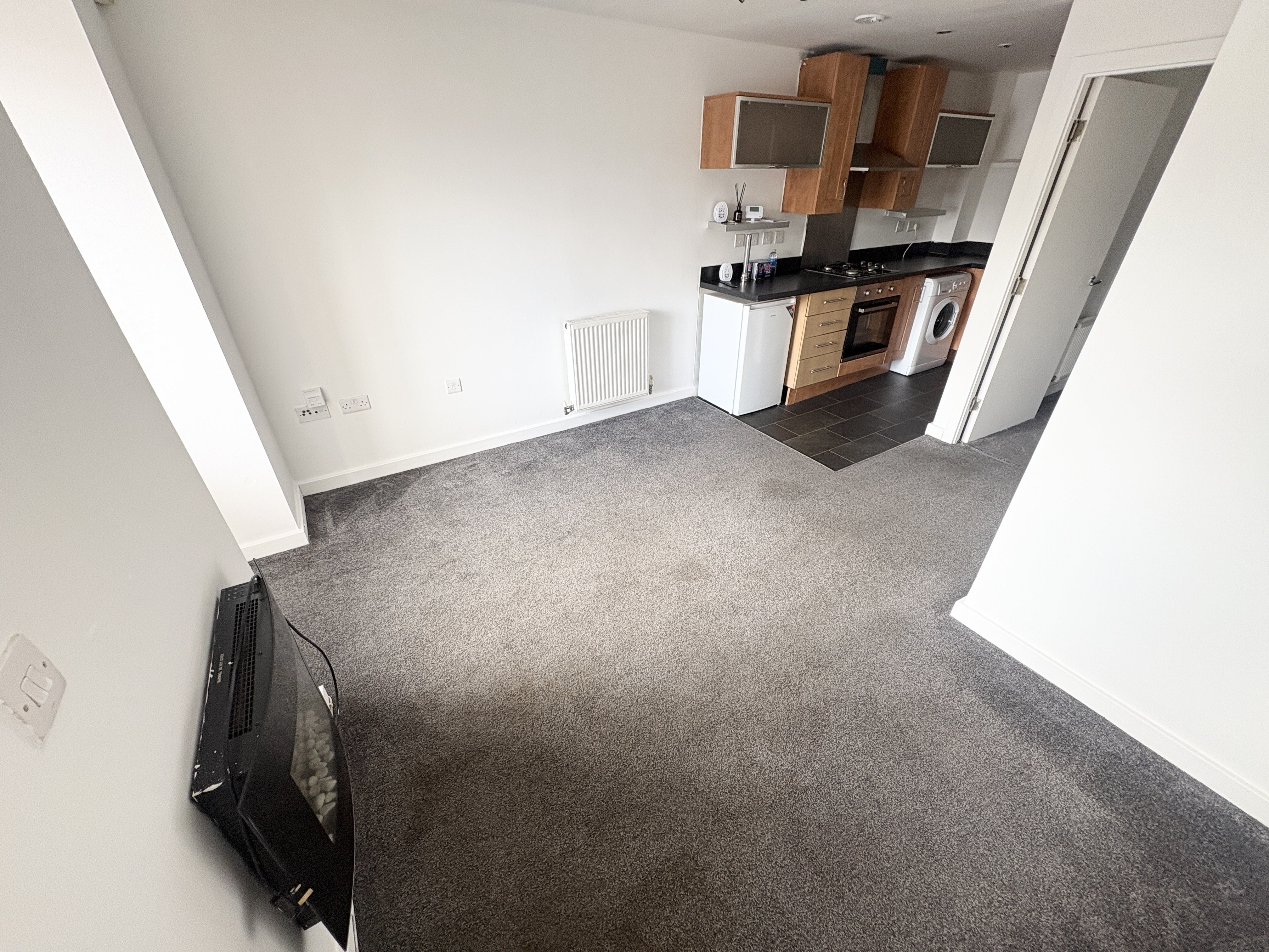 Flat Gravity Mews in Sandwell