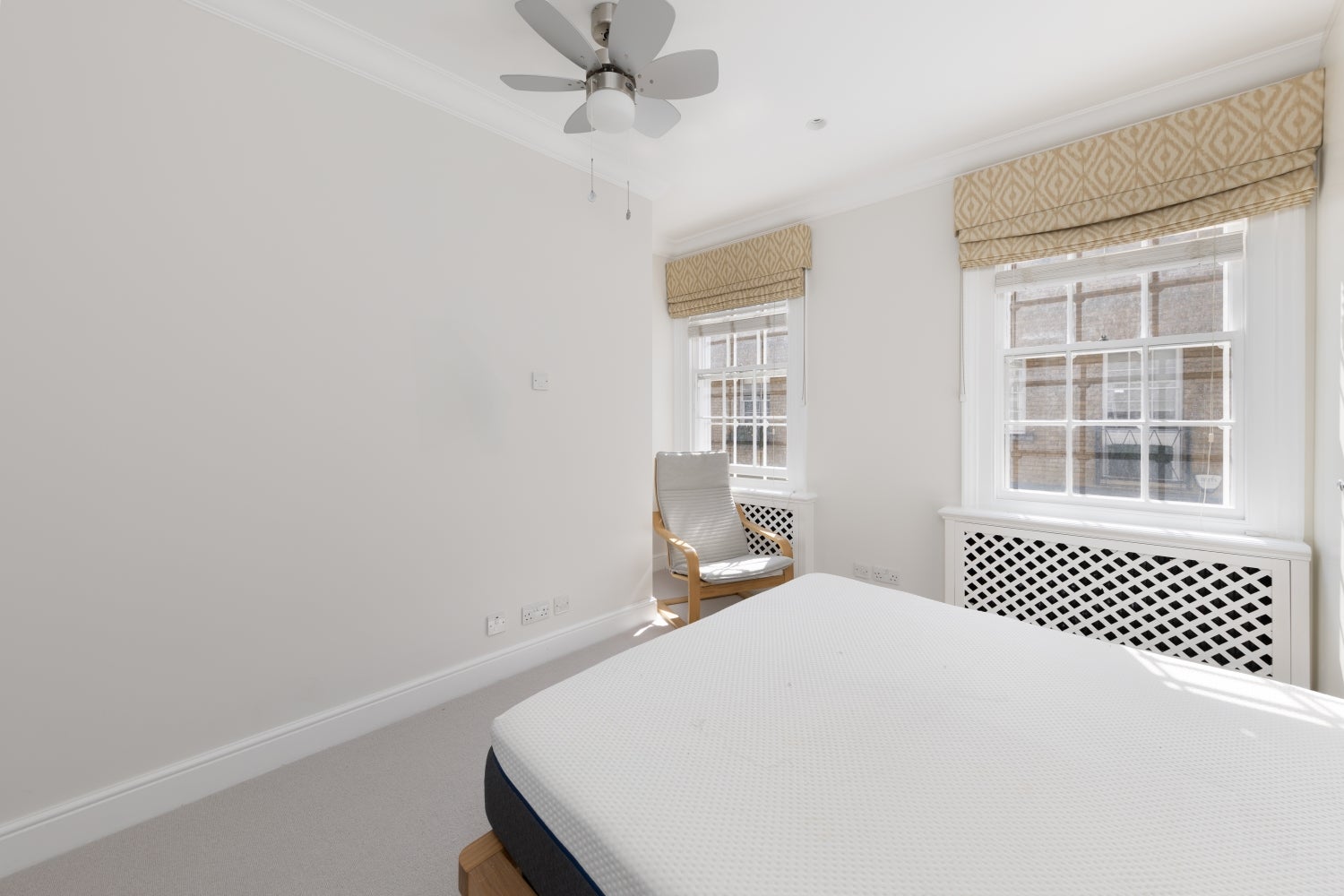 House Ebury Mews in City of Westminster