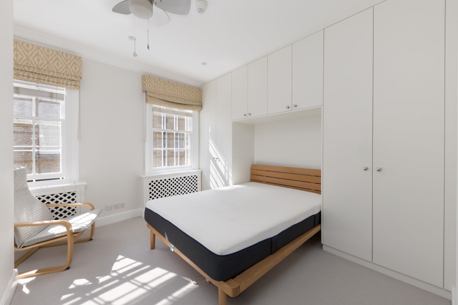 House Ebury Mews in City of Westminster