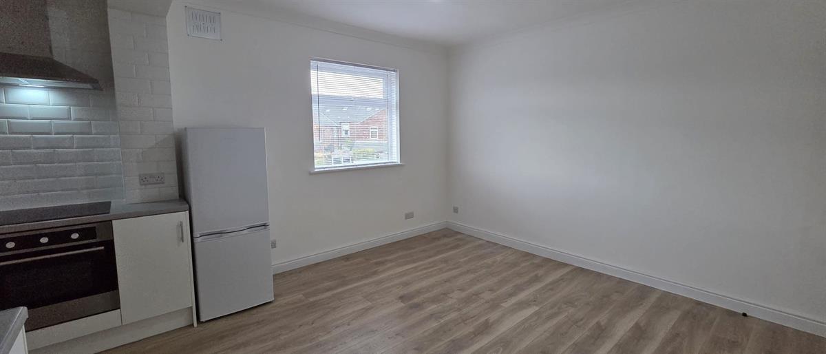 Flat Anlaby Road in Hull
