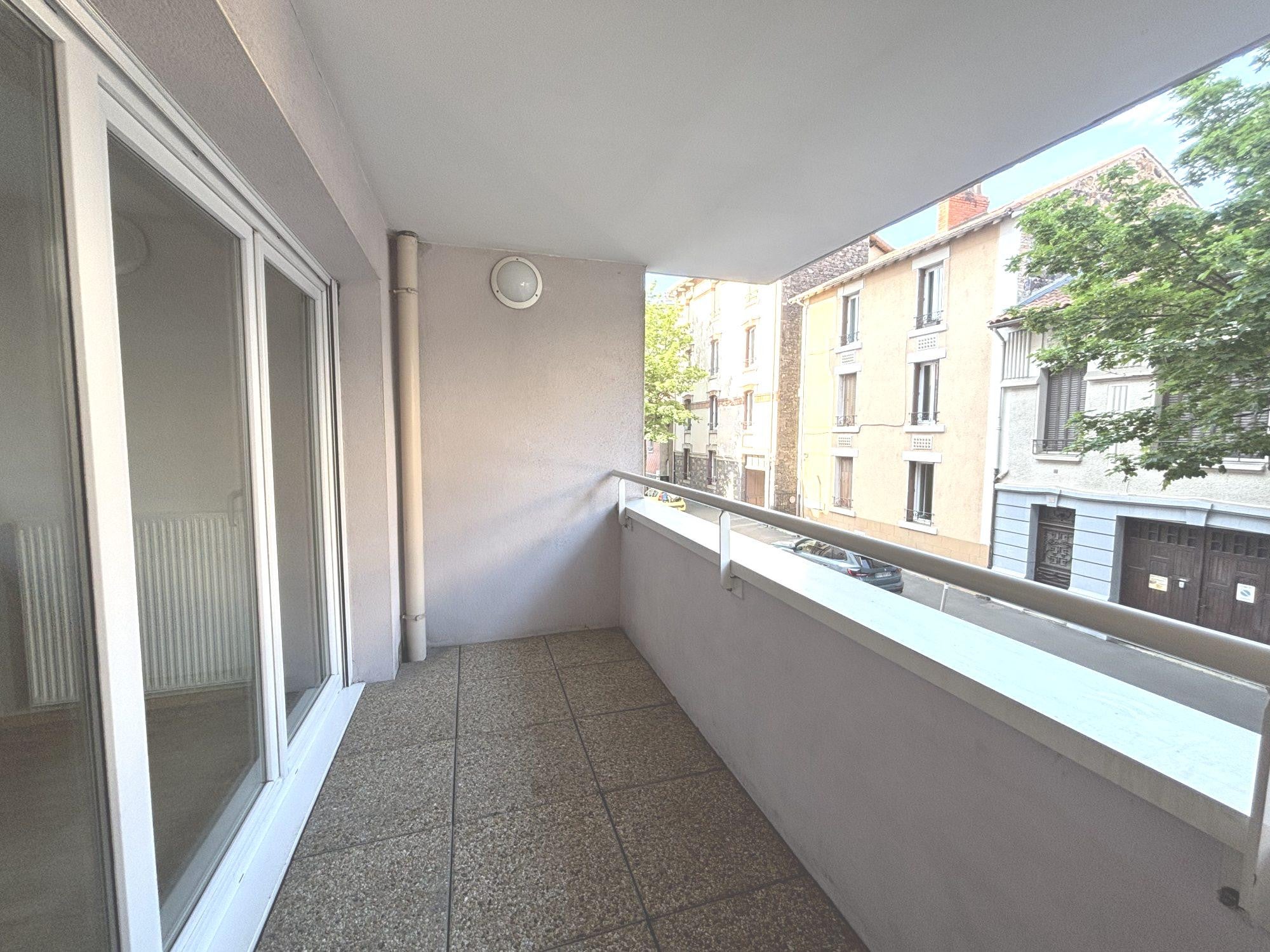 Flat Avenue Marx Dormoy in Clermont-Ferrand
