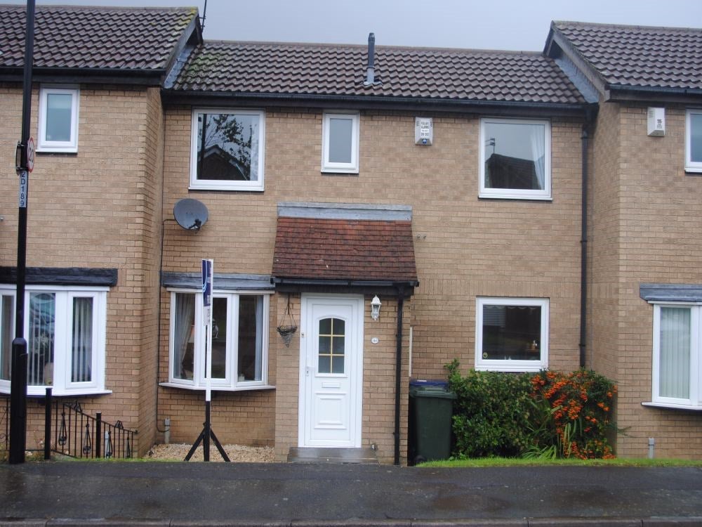 Flat Redburn Road in Newcastle upon Tyne