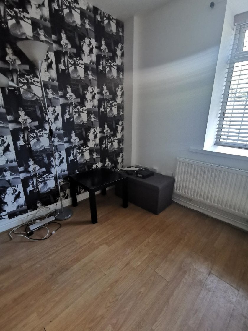 Flat Mount Pleasant in Swansea