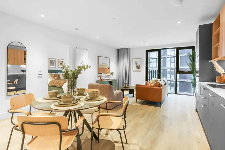 Flat Charter Street in Greater London