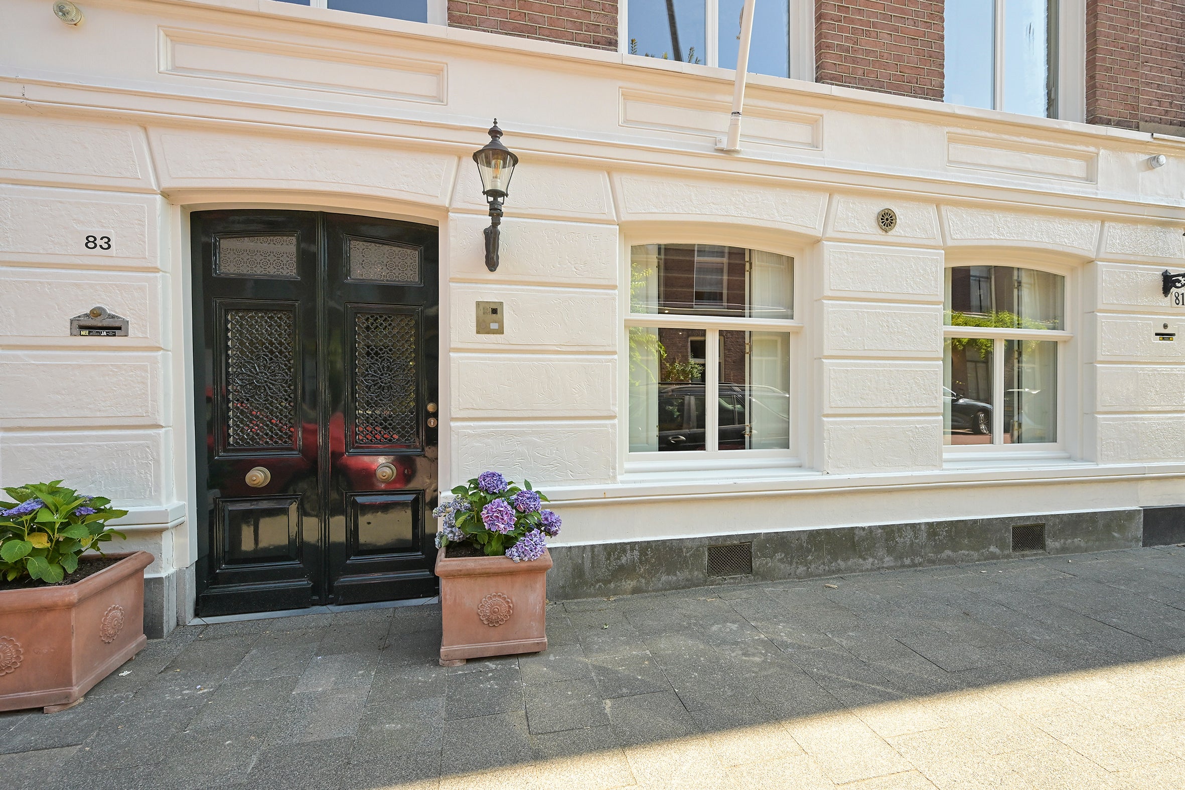 Tussenwoning te koop: Riouwstraat 83, 'S-Gravenhage
