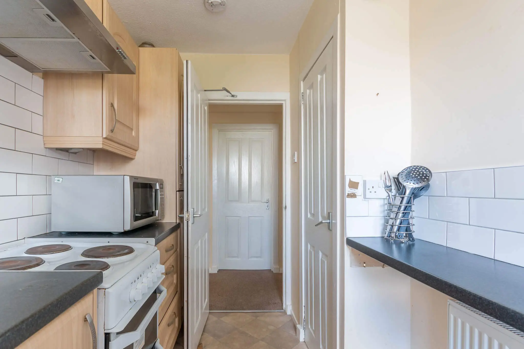 Room West Pilton Grove in City of Edinburgh