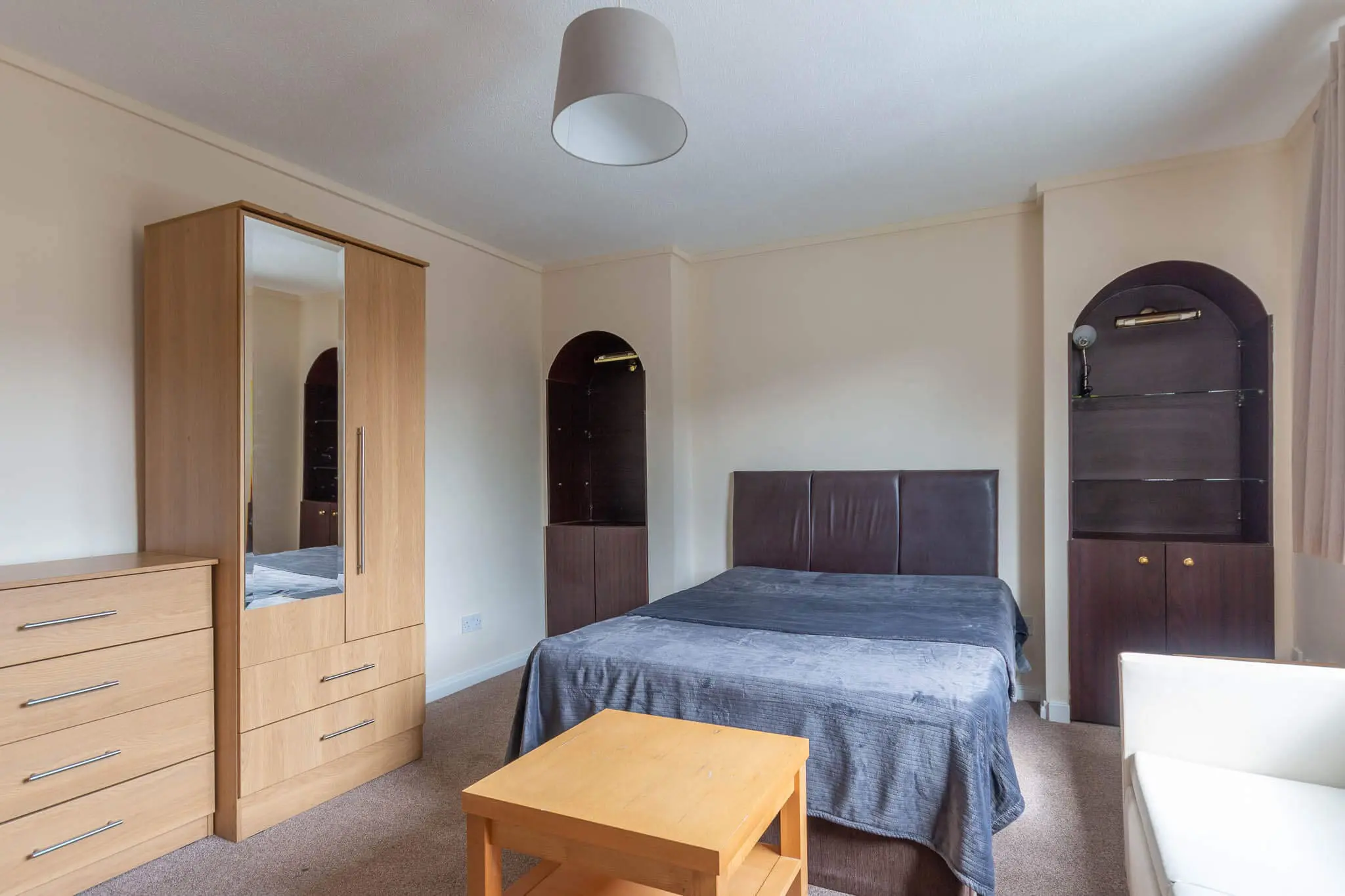 Room West Pilton Grove in City of Edinburgh