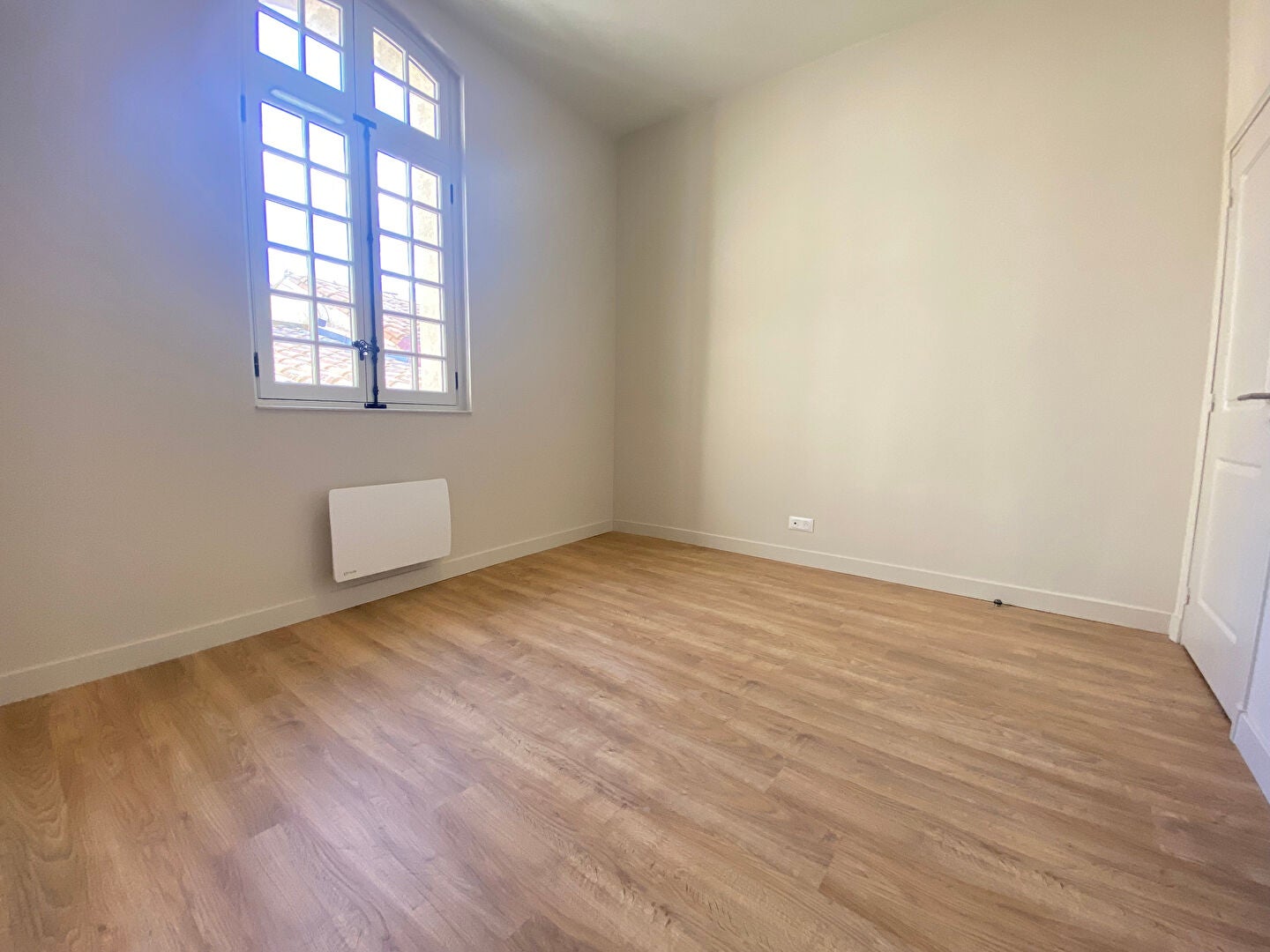 Flat Quai Dillon in Narbonne