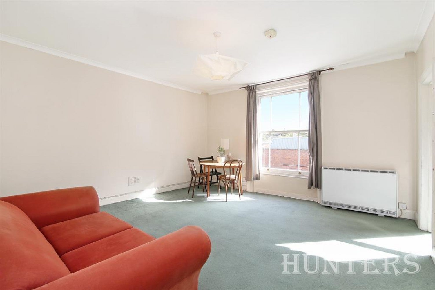 Flat De Crespigny Park in Greater London